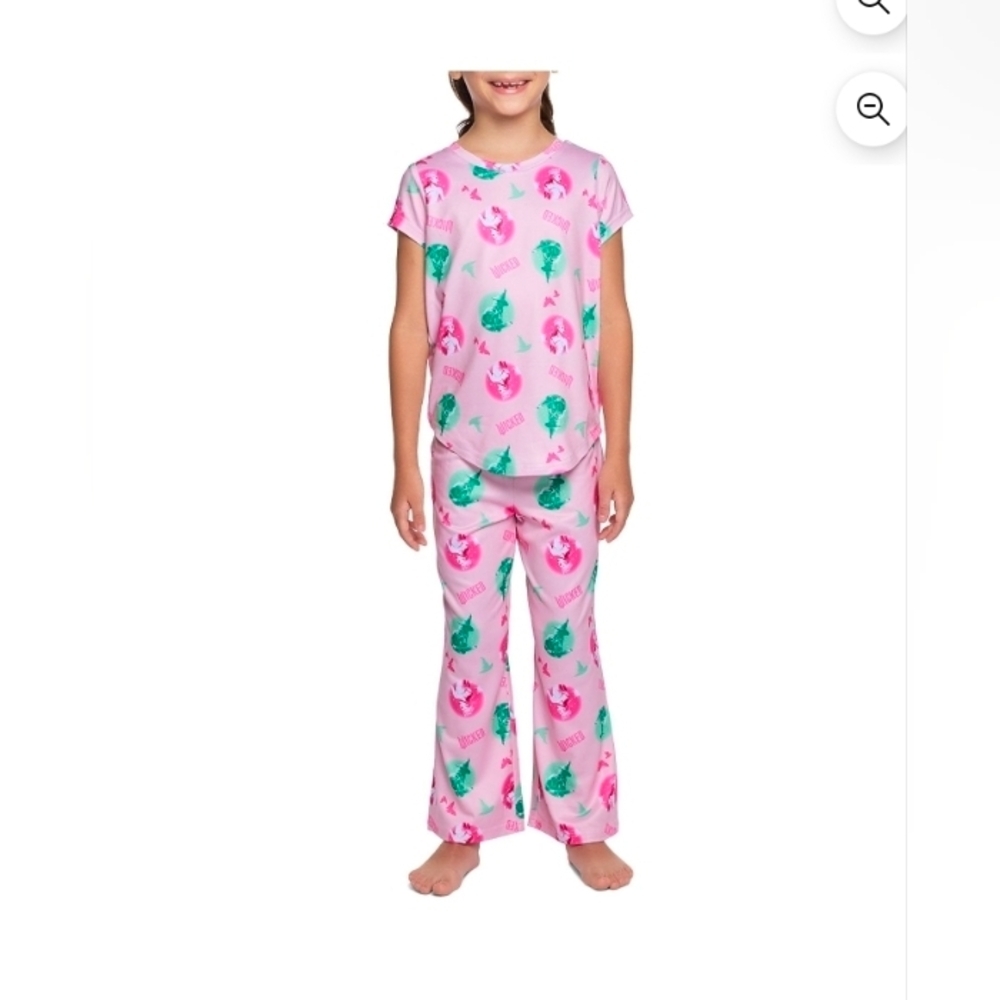 Character Girls 2-Piece Pajama Set Soft Cozy Knit Fabric Easy Relaxed Fit Size 4
